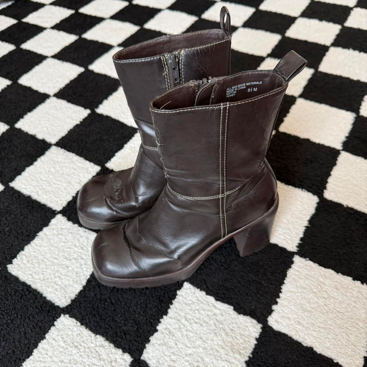 unique vintage 90s y2k NO BOUNDARIES chunky platform boots
