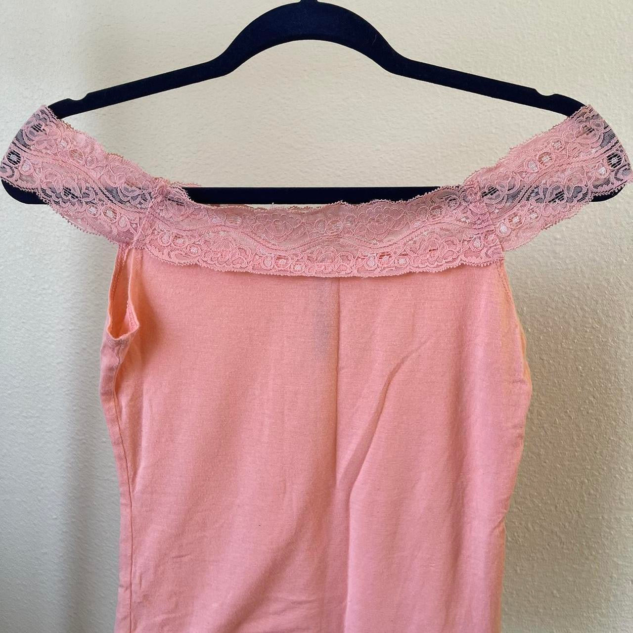 unique vintage whimsy 90s y2k off shoulder top