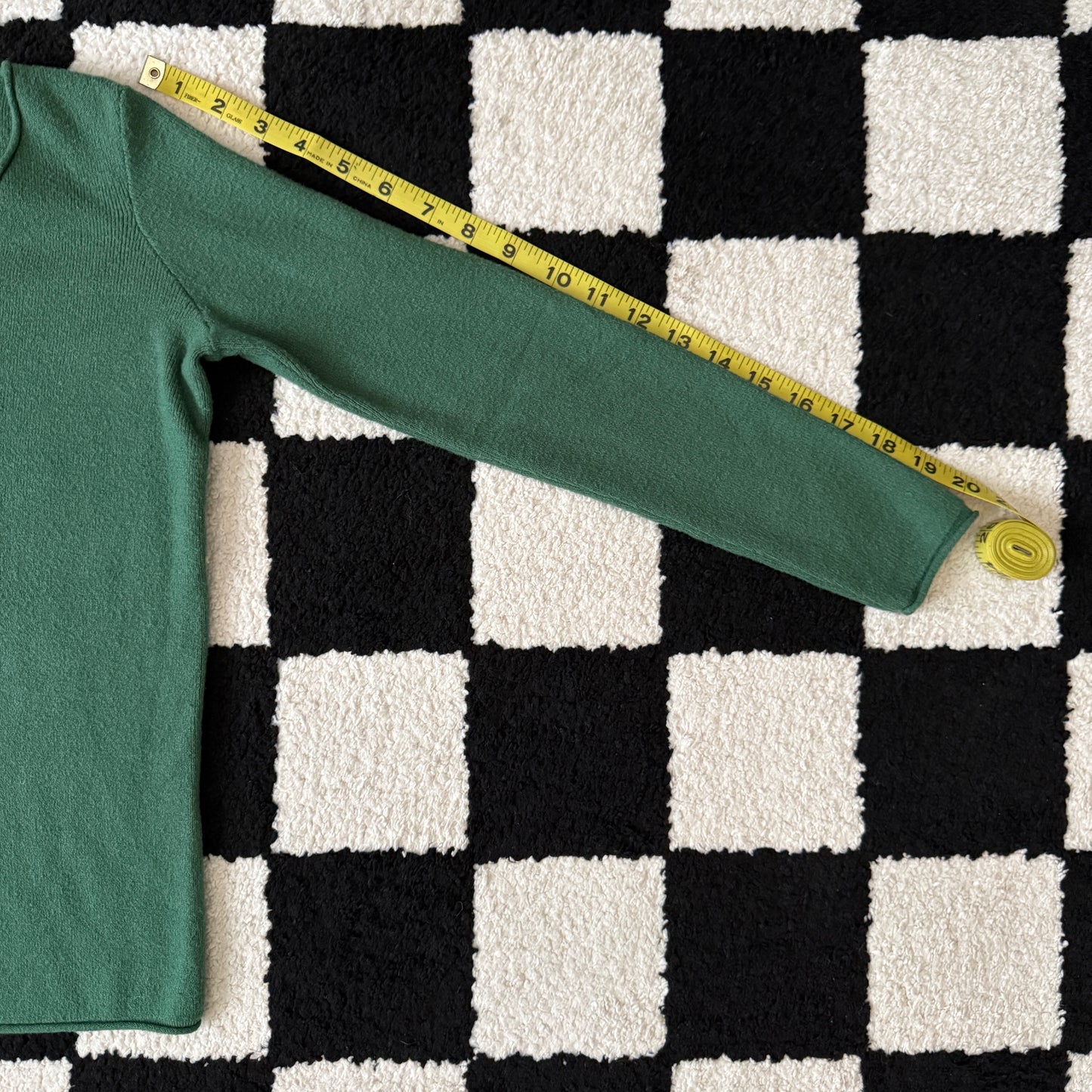vintage whimsy 90s y2k knit sleeved top