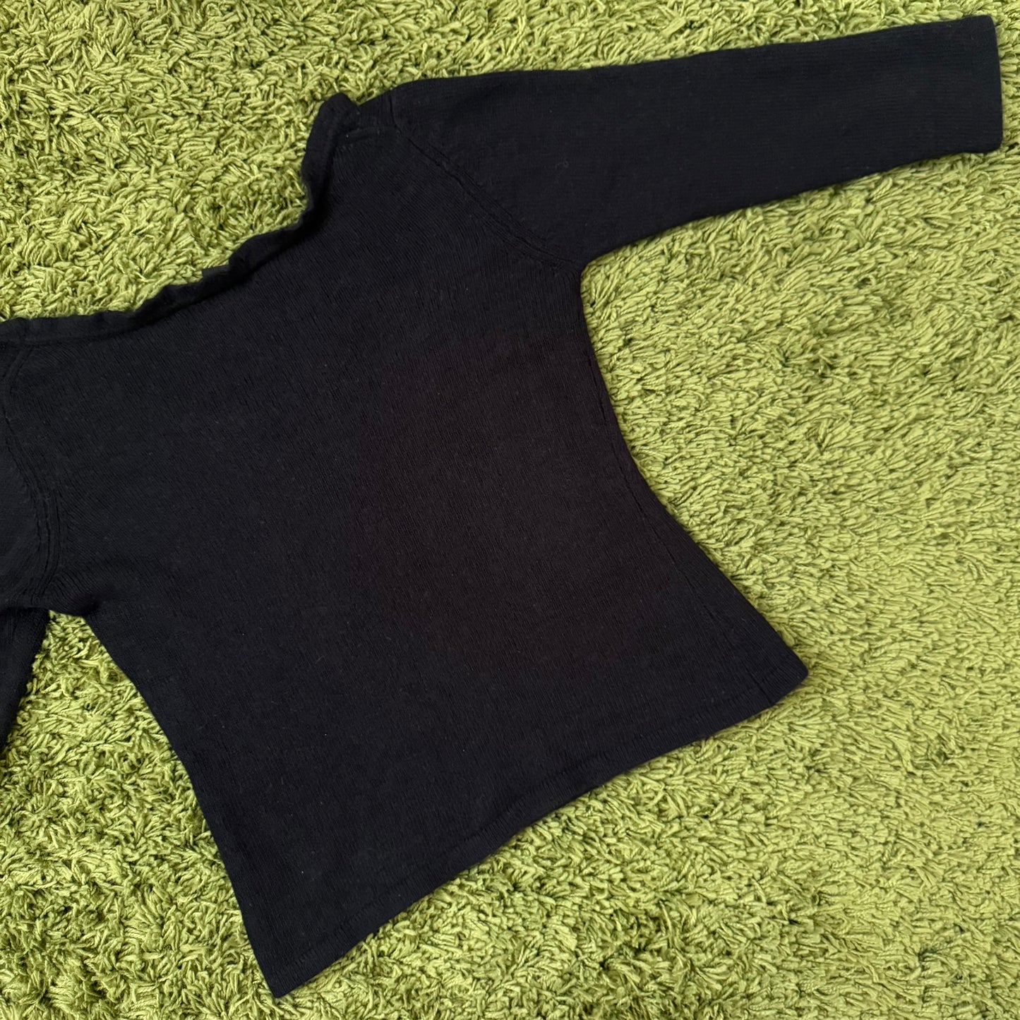 unique vintage whimsy 90s y2k knit sleeved top