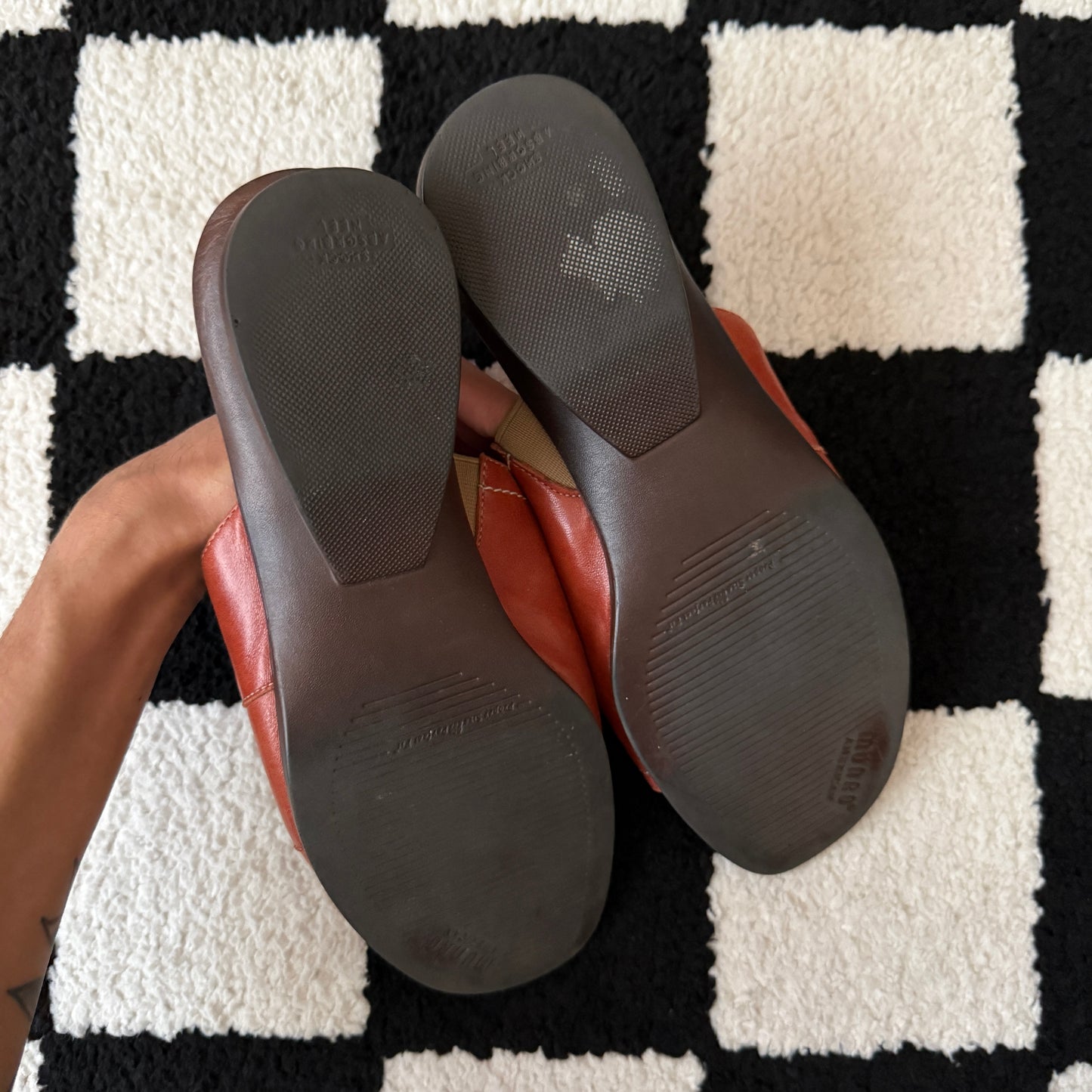 vintage whimsical 90s y2k mule sandals