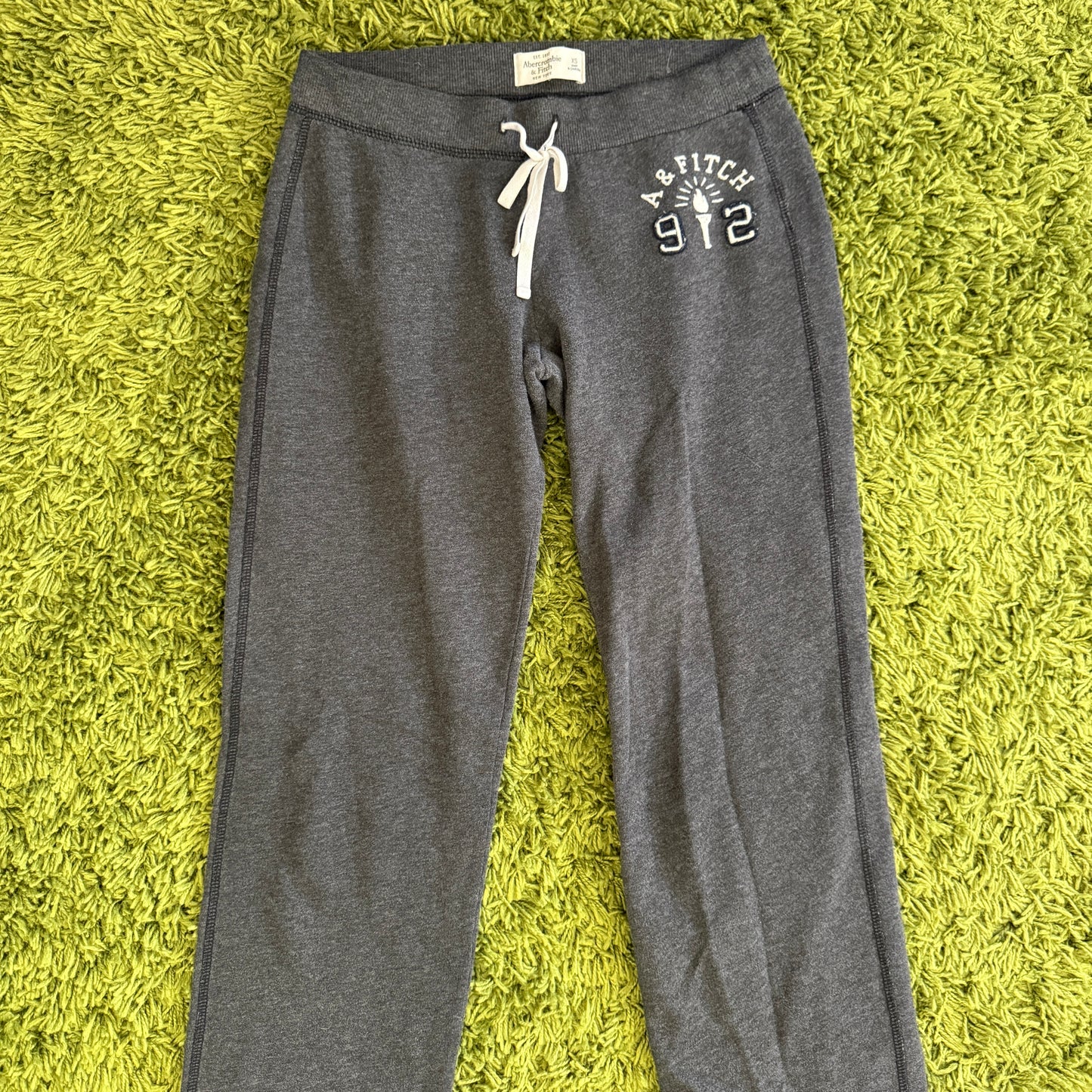 vintage whimsy 90s y2k ABERCROMBIE & FITCH embroidered lounge pants