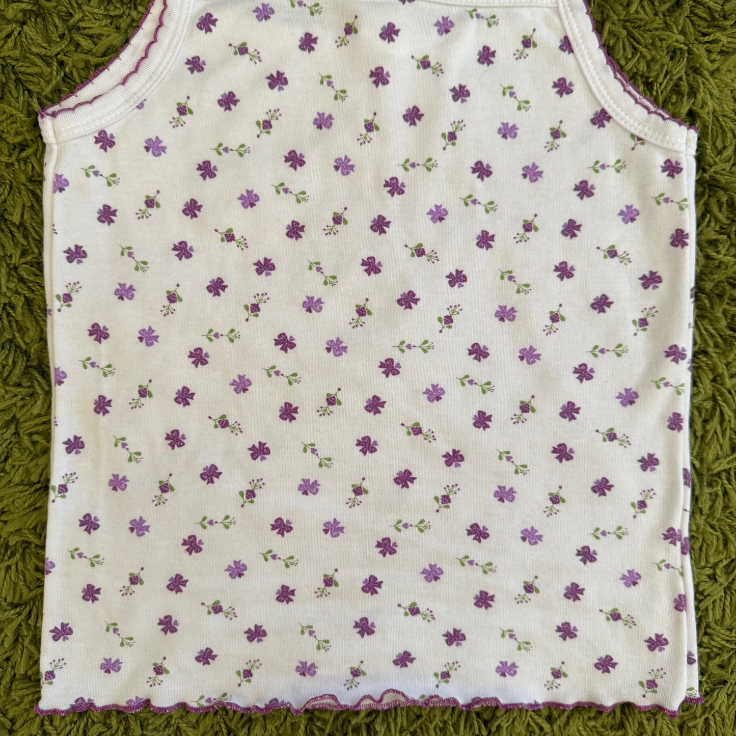 unique vintage whimsy 90s y2k graphic cami top