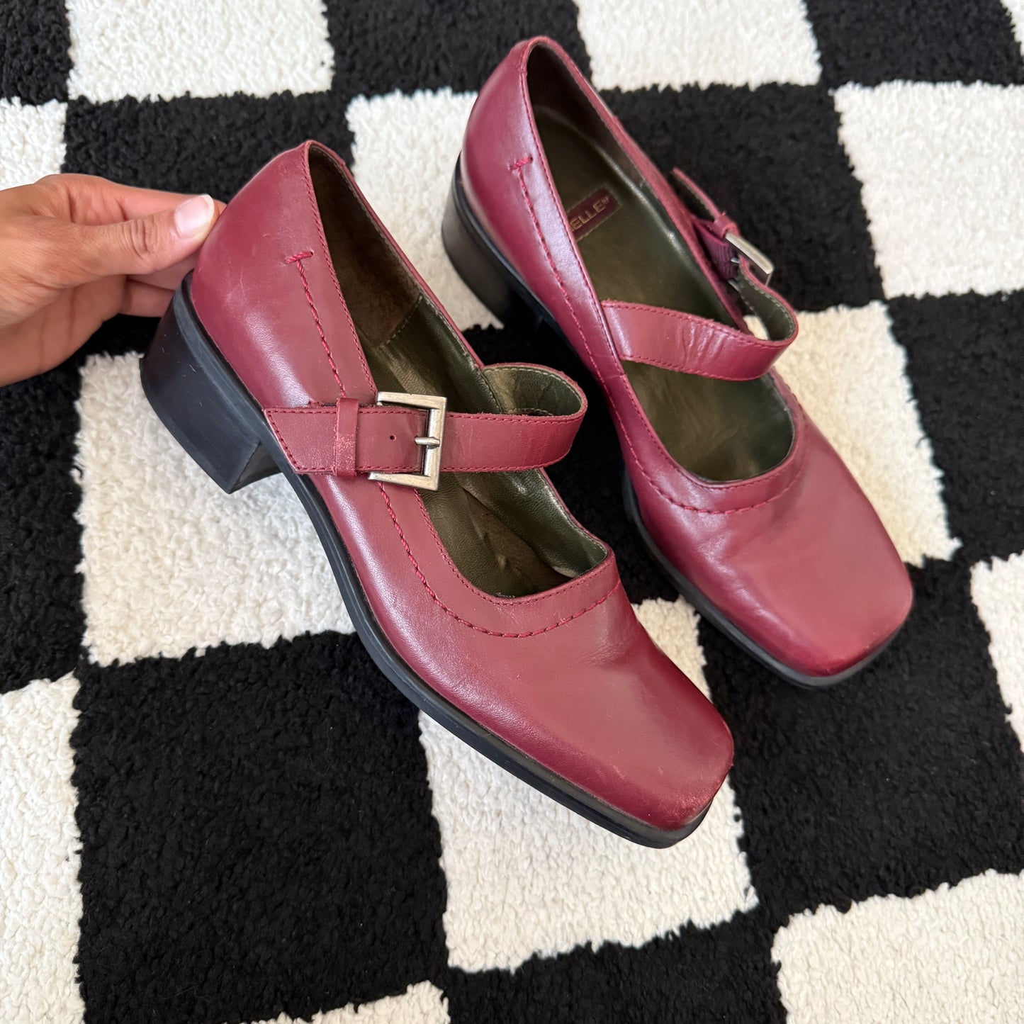vintage whimsy 90s y2k DANELLE chunky mary janes