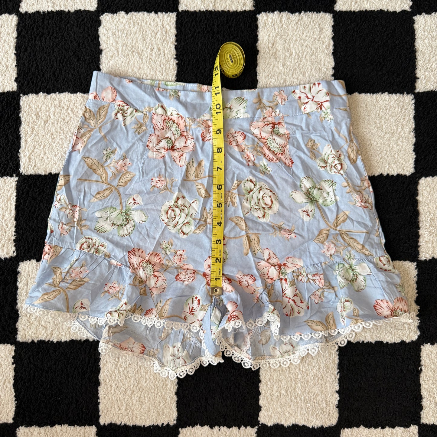 vintage whimsy 90s y2k shorts