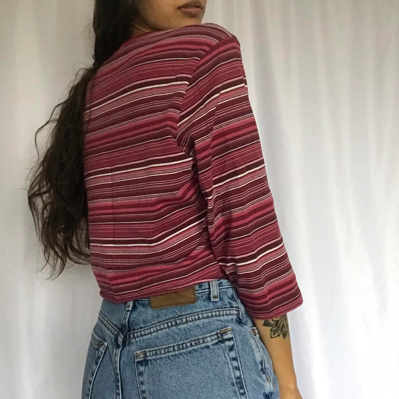 unique vintage whimsy 90s y2k MOUNTAIN LAKE sleeved top