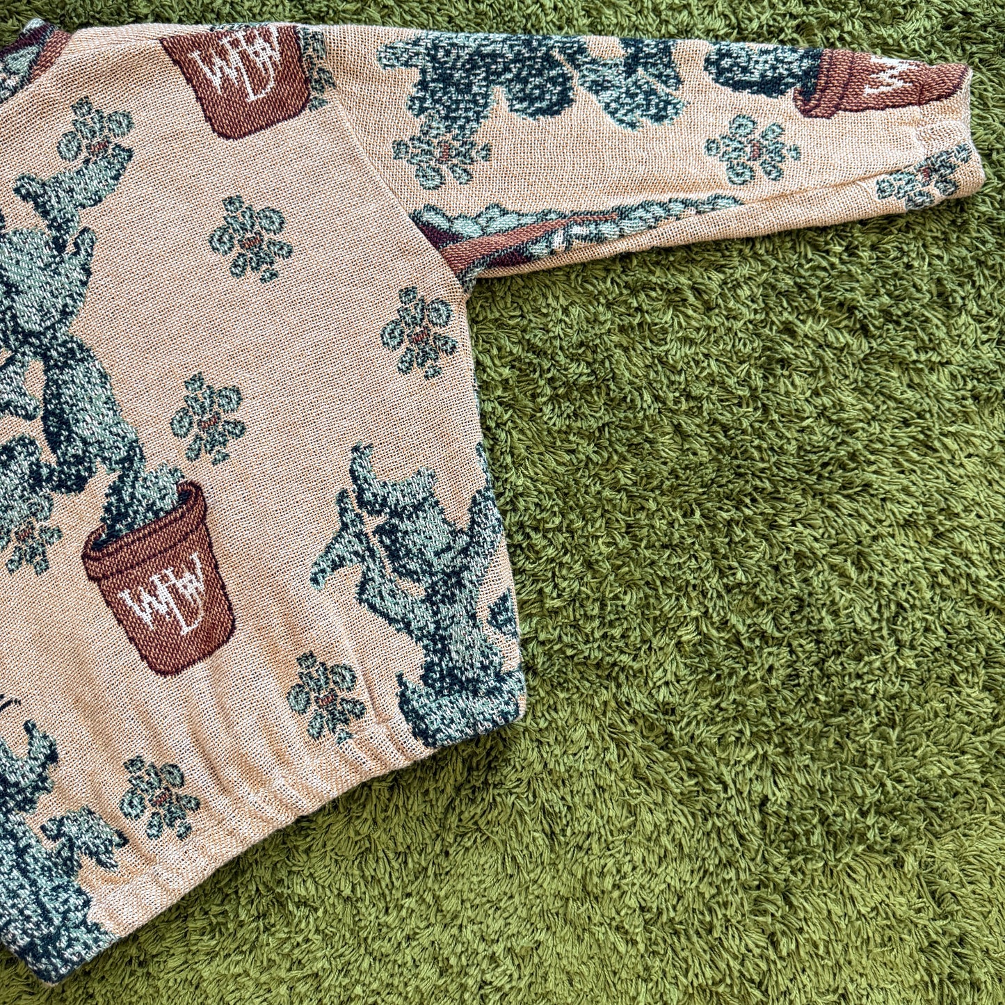 unique vintage whimsy 90s y2k DISNEY knit cardigan sweater