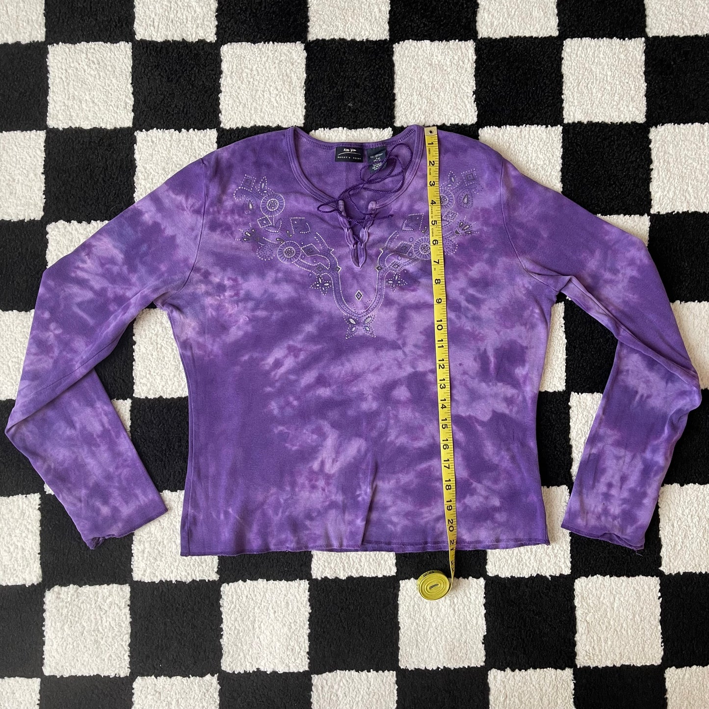 vintage whimsy 90s y2k BAILEY’S POINT graphic sleeved top
