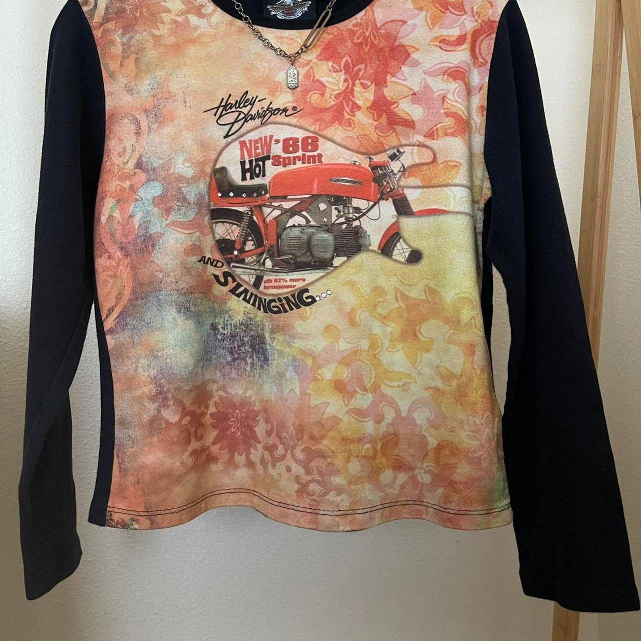 unique vintage whimsy 90s y2k HARLEY DAVIDSON graphic sleeved top
