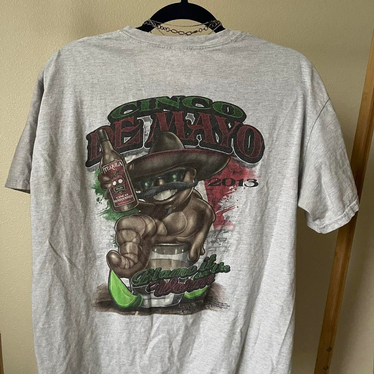 vintage y2k grunge graphic t shirt