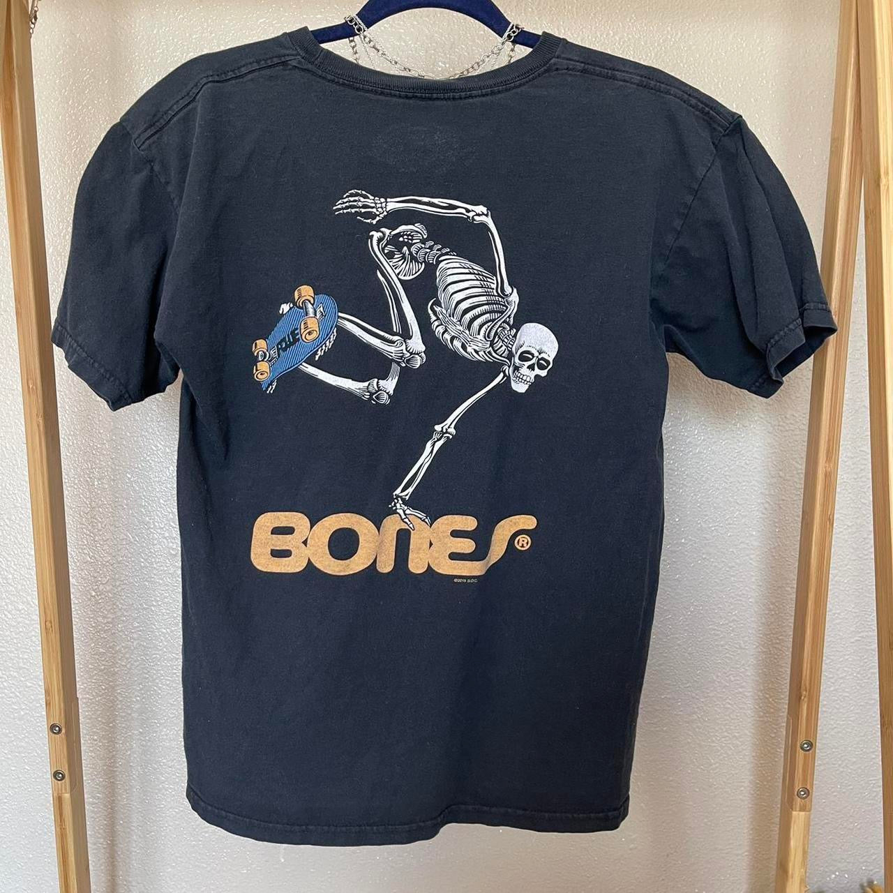 vintage y2k grunge graphic t shirt
