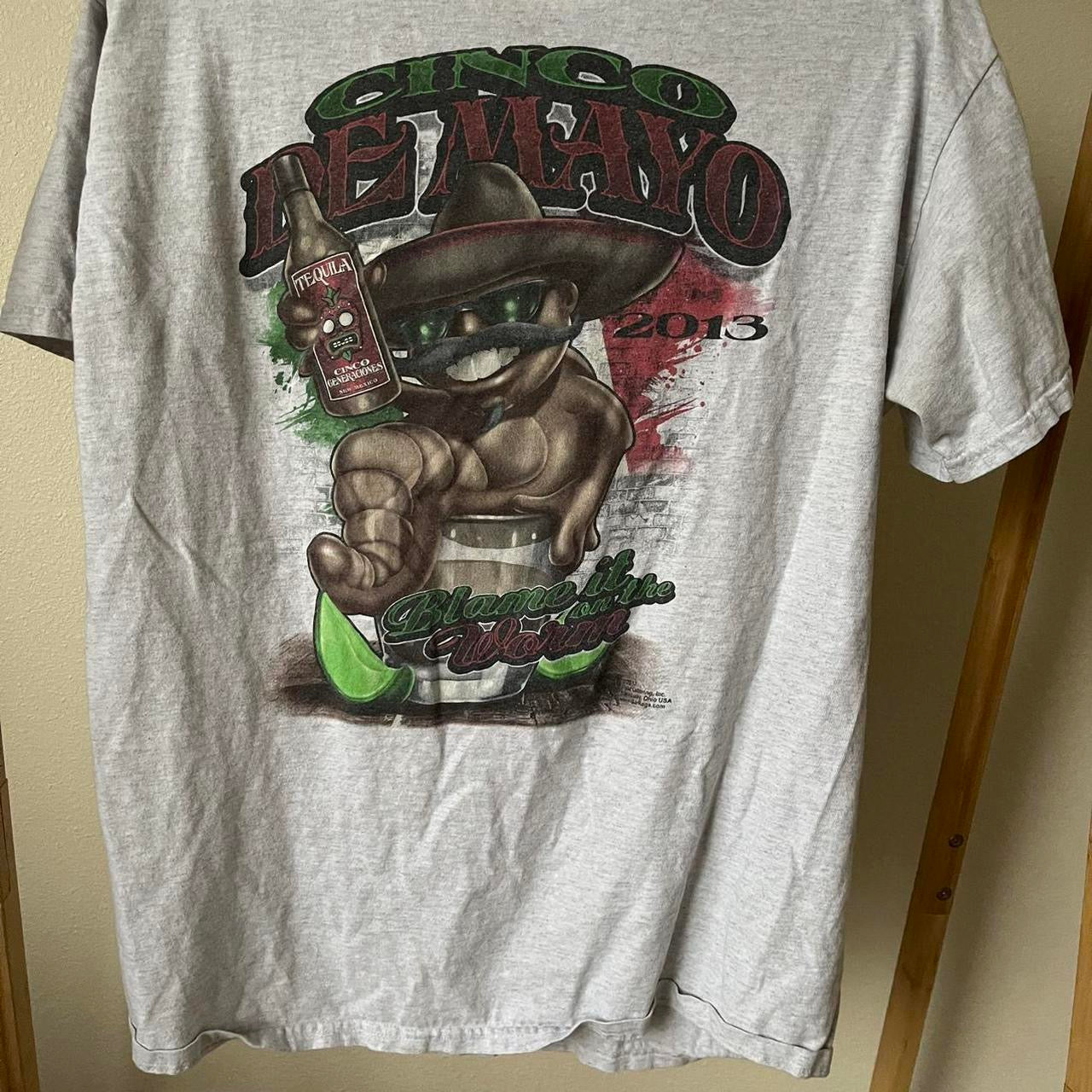 vintage y2k grunge graphic t shirt