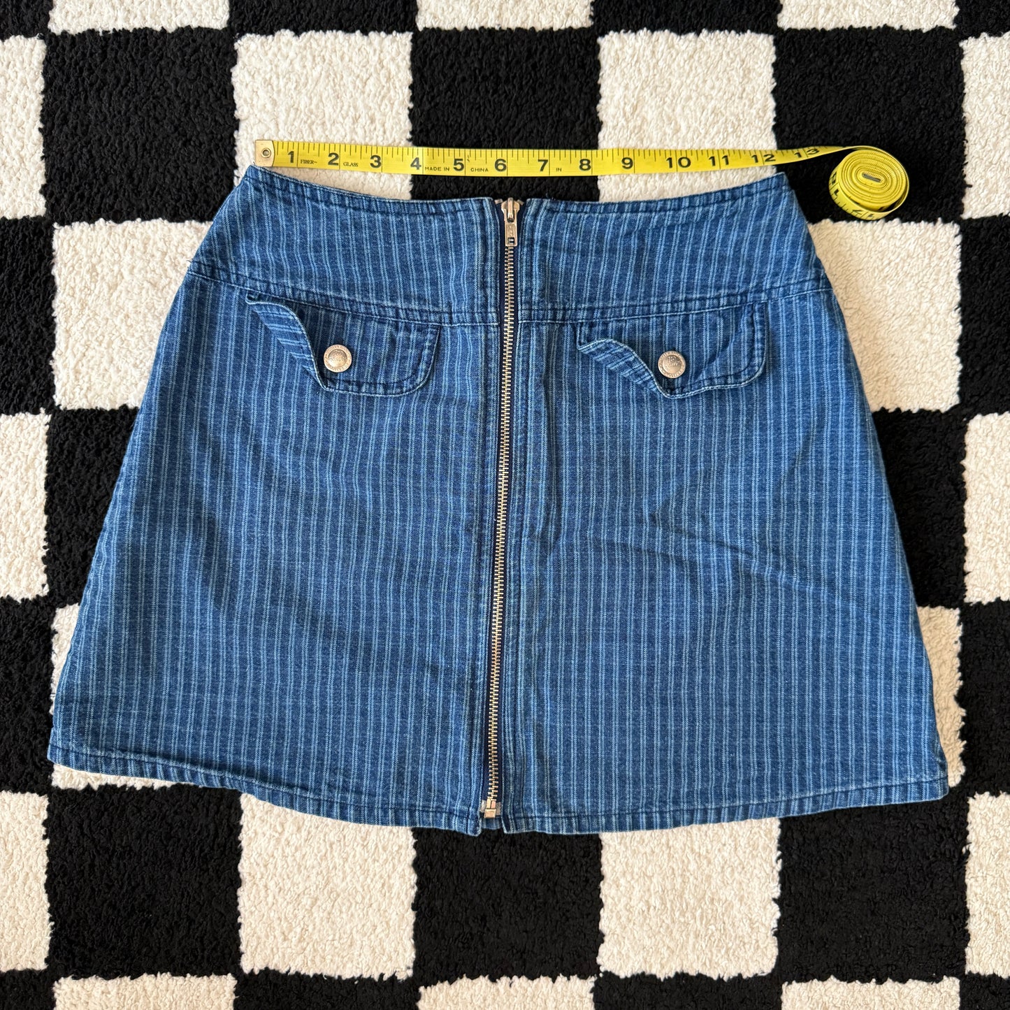 unique vintage whimsy 90s y2k NO EXCUSES mini skirt