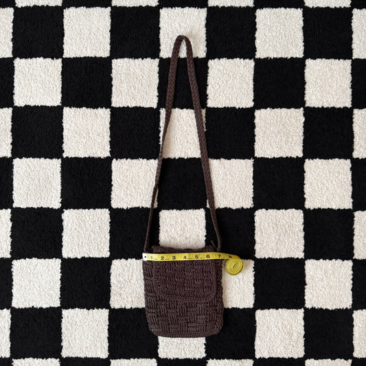vintage whimsical 90s y2k woven shoulder bag
