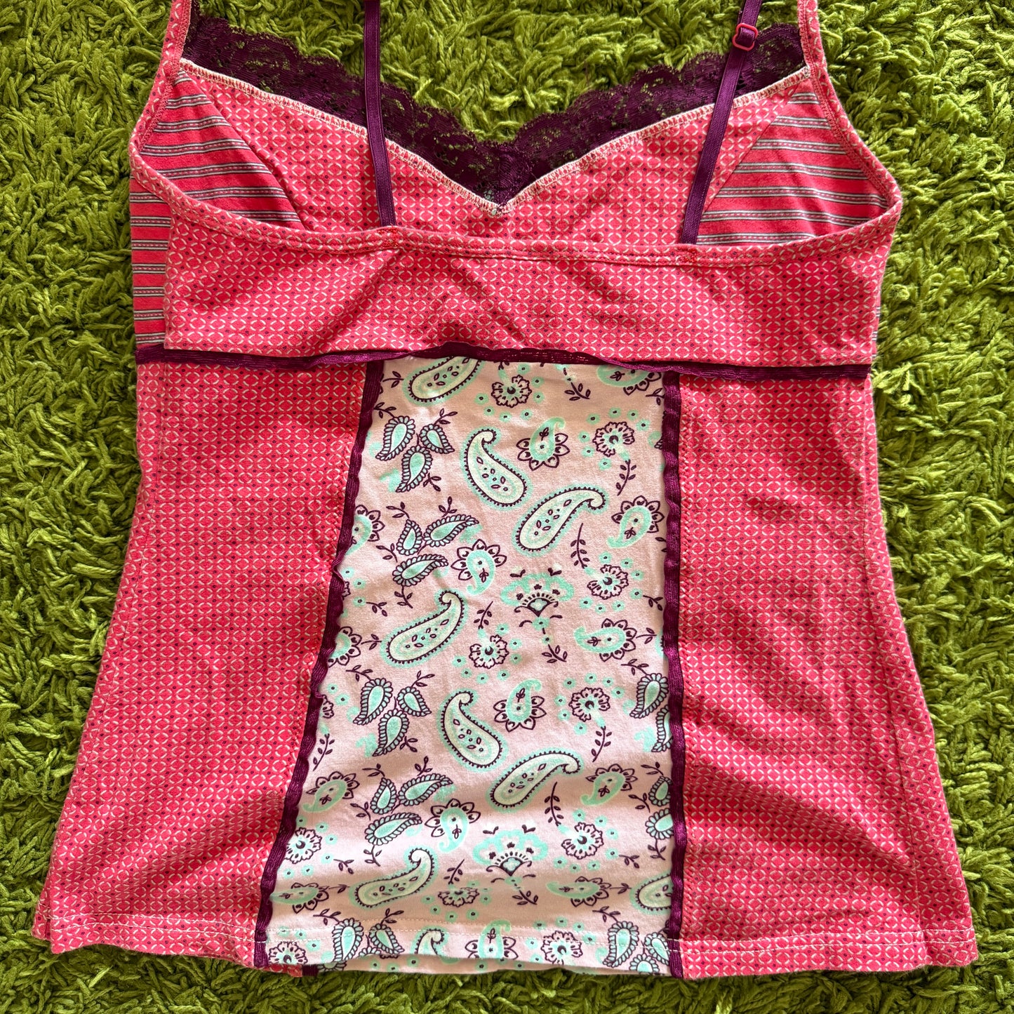 unique vintage whimsical 90s y2k cami top