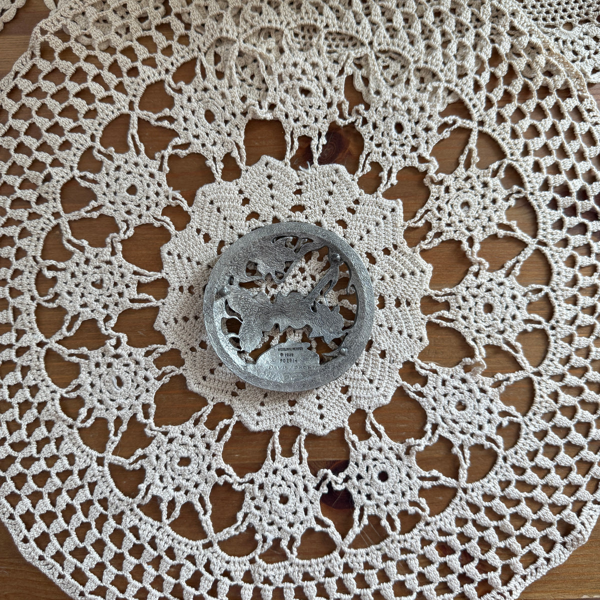 unique vintage whimsical trinket collectable jar lid