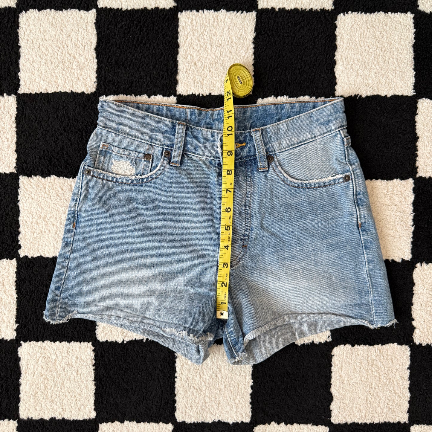 vintage whimsy 90s y2k denim shorts