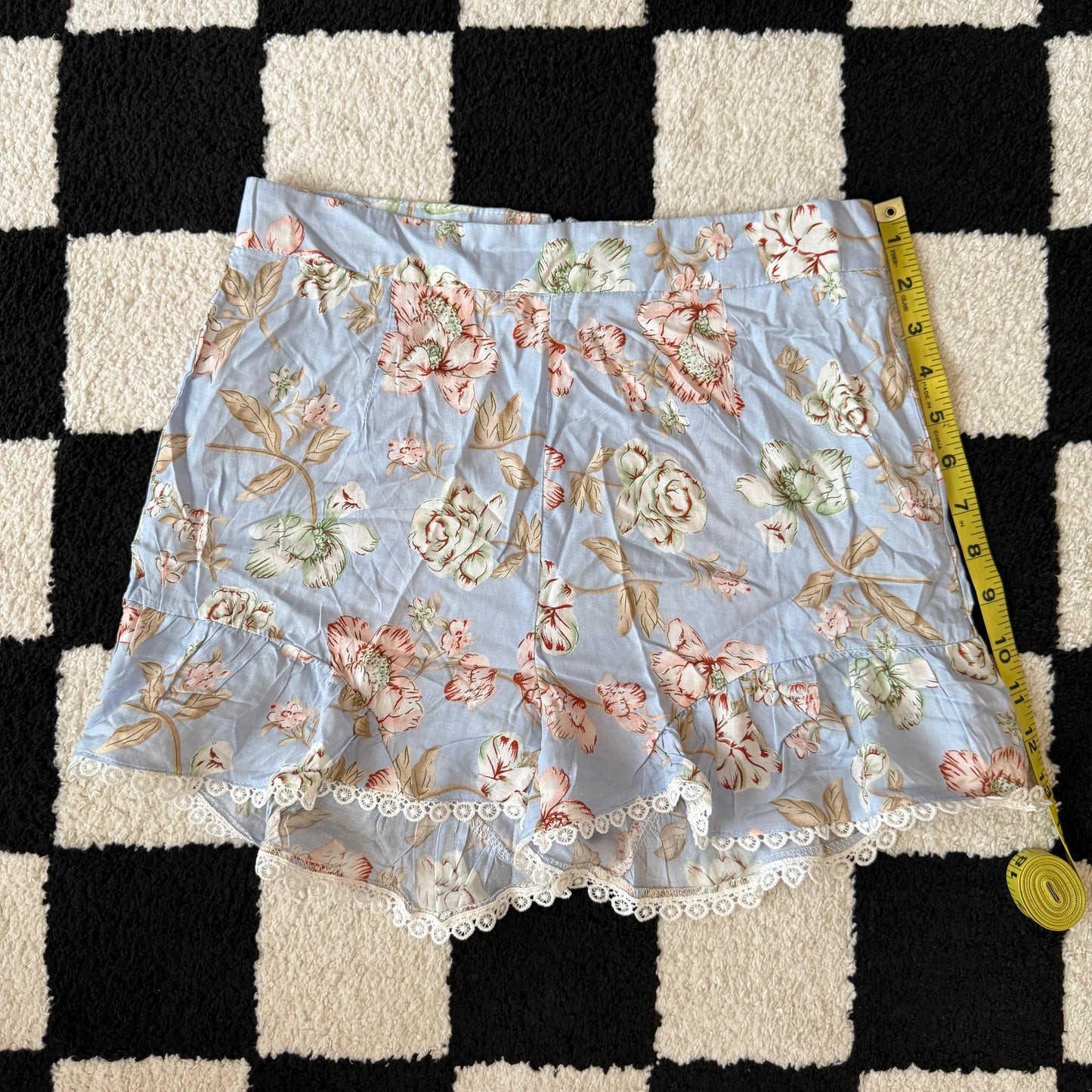 vintage whimsy 90s y2k shorts