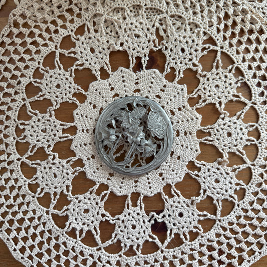 unique vintage whimsical trinket collectable jar lid