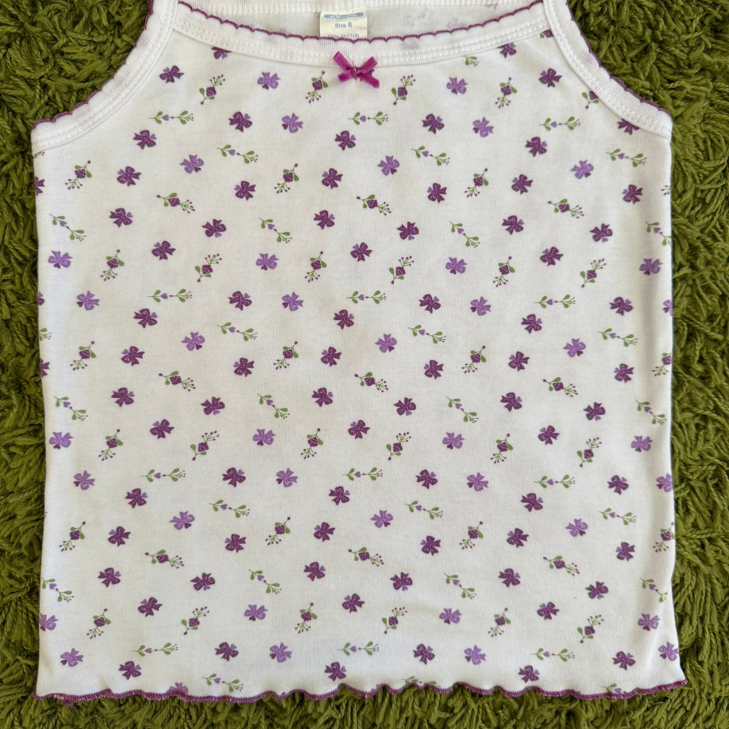 unique vintage whimsy 90s y2k graphic cami top