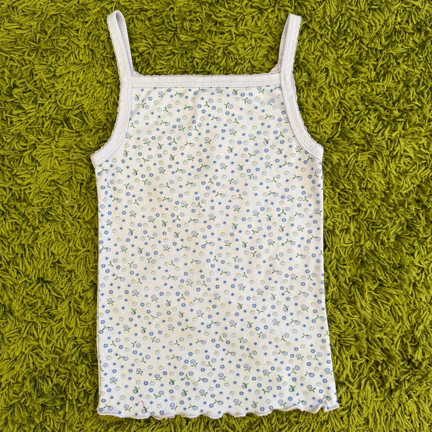 unique vintage whimsy 90s y2k graphic cami top