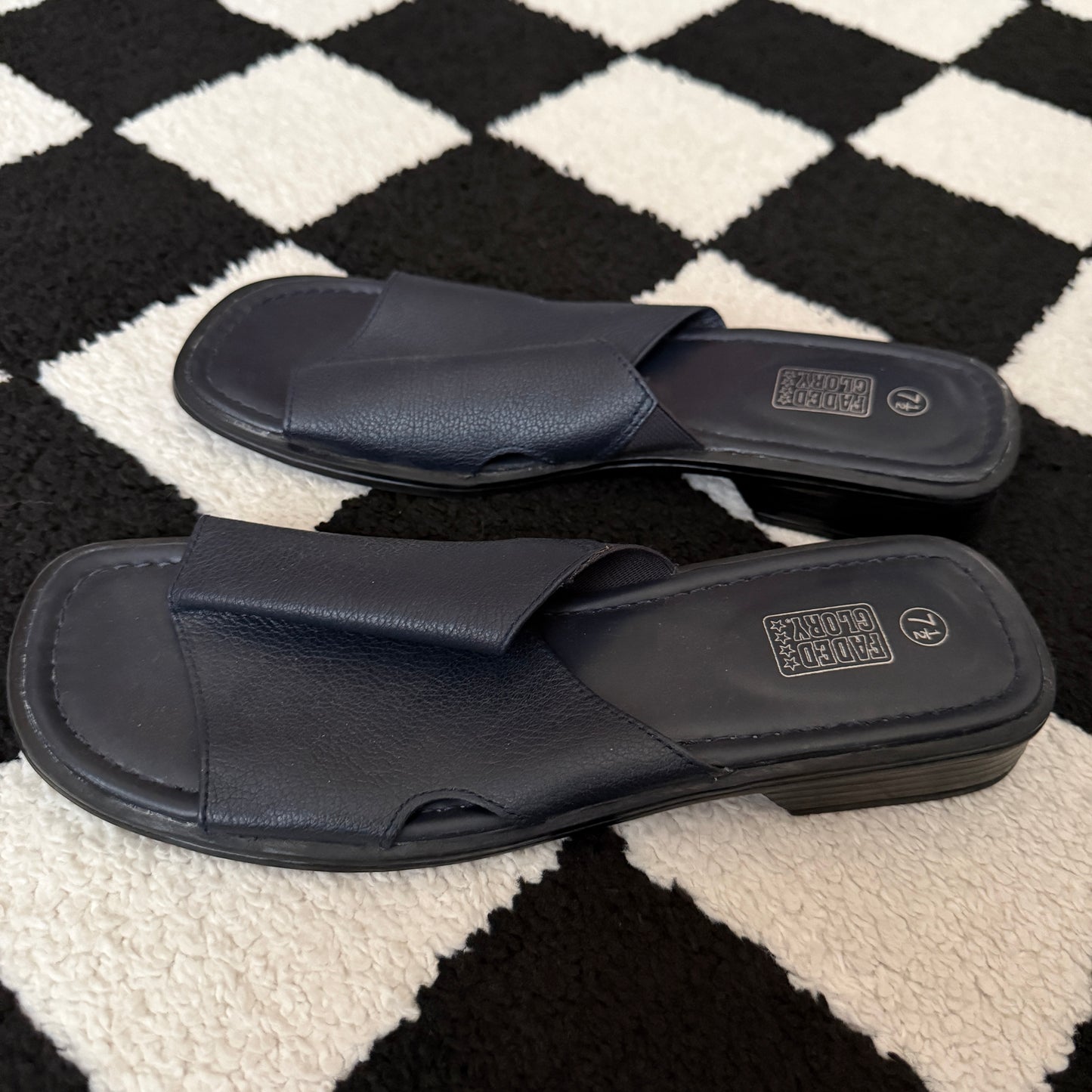 vintage whimsical 90s y2k mule sandals