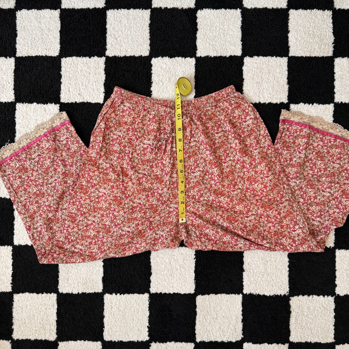 unique vintage whimsy 90s SLEEP SENSE capri lounge pants