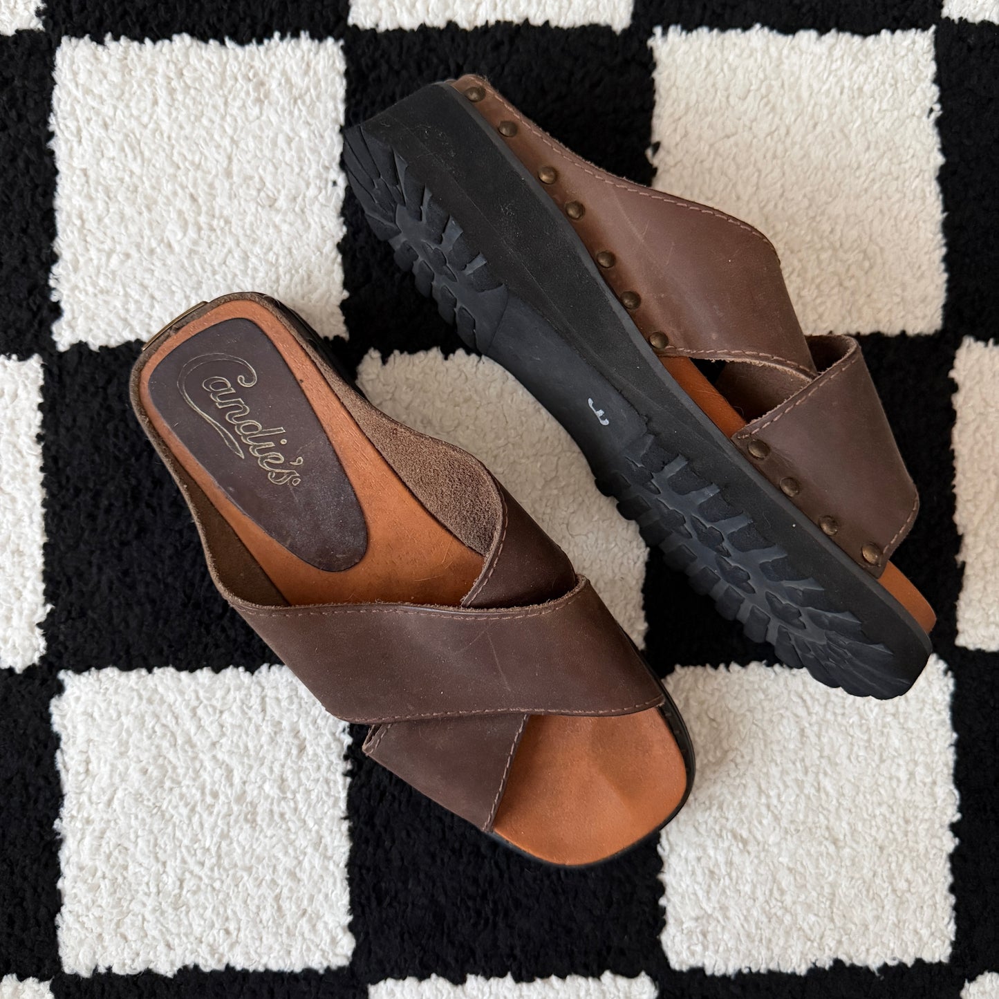 vintage whimsical 90s y2k CANDIE’S chunky sandals