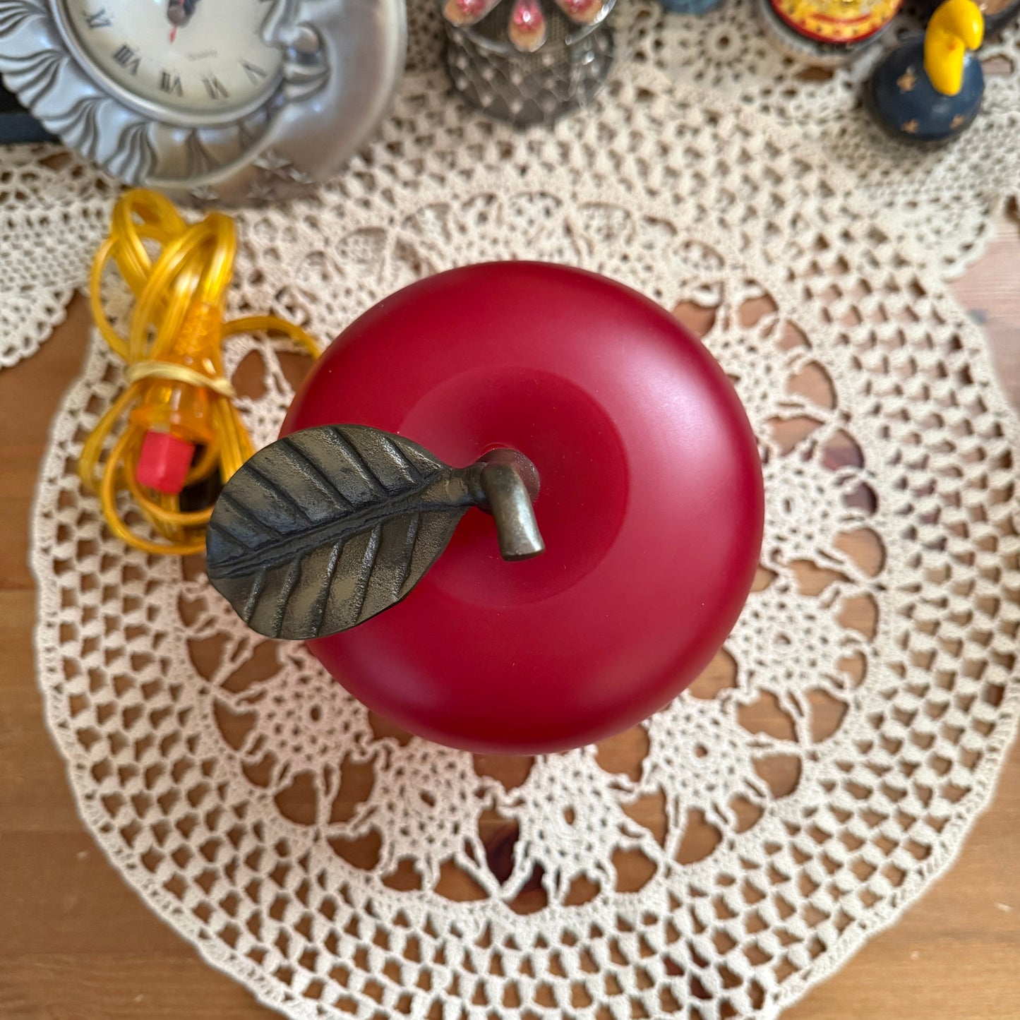 unique vintage whimsical 90s y2k apple lamp light collectable