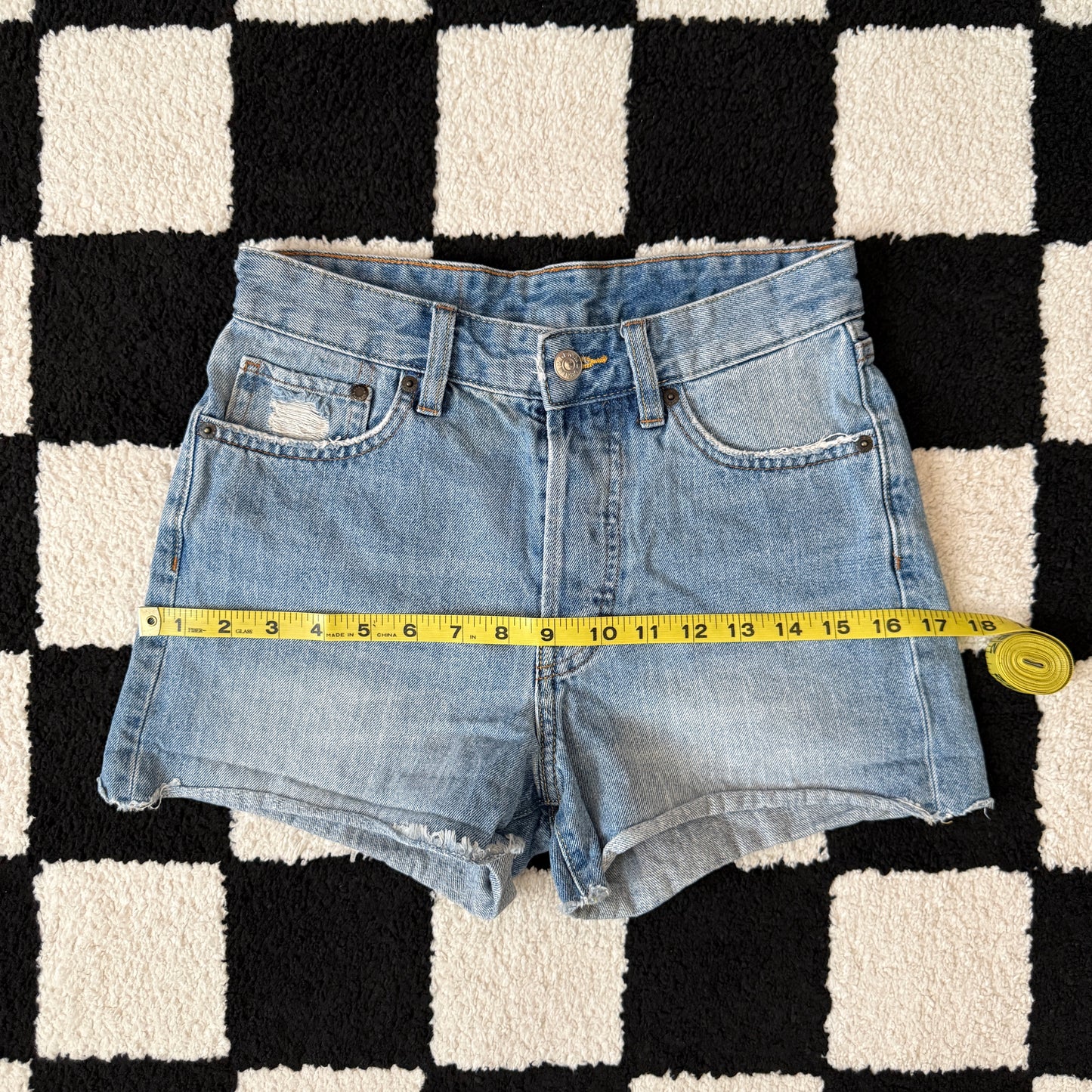 vintage whimsy 90s y2k denim shorts