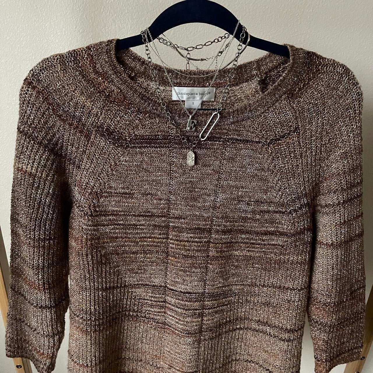 earth tone quarter sleeve knit top