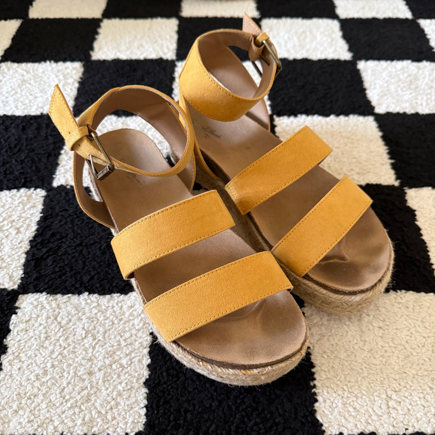 unique vintage whimsical 90s y2k chunky sandals