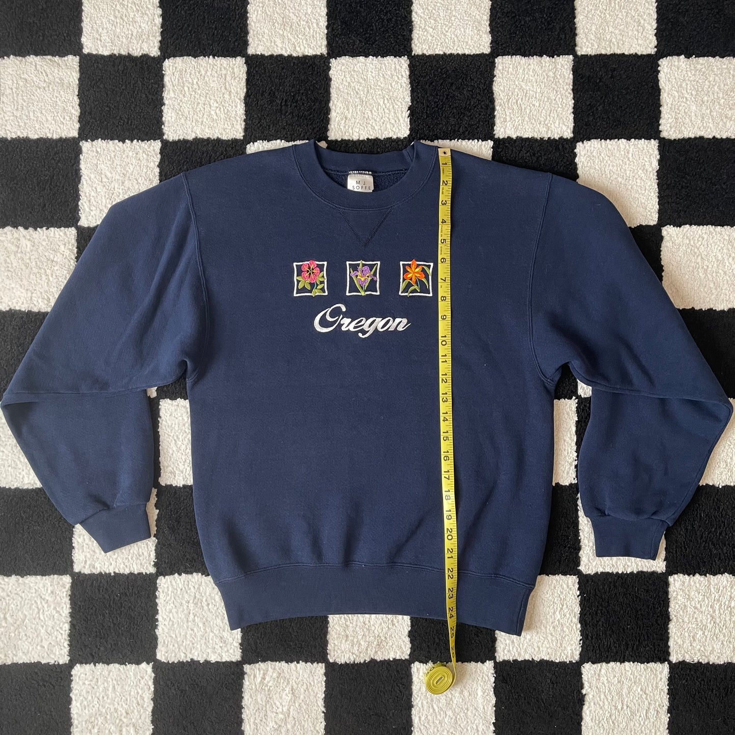 unique vintage whimsy 90s y2k embroidered pullover sweatshirt