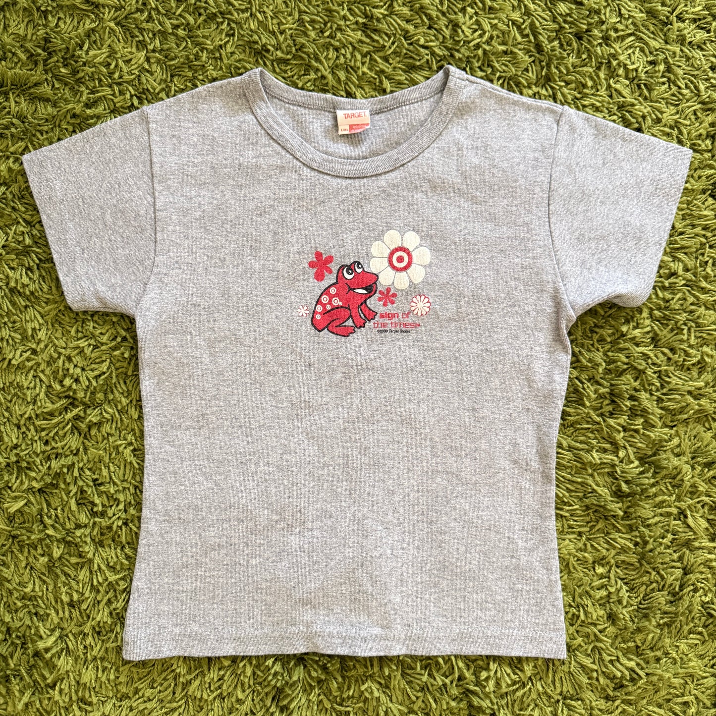 unique vintage whimsical 90s y2k frog graphic baby tee