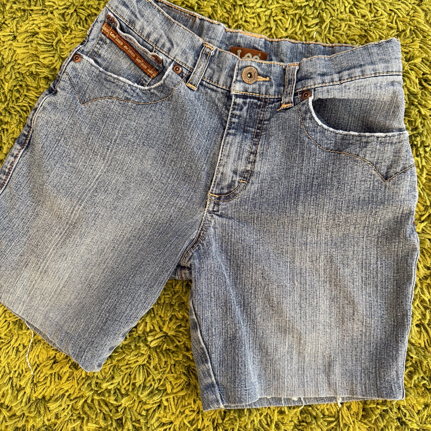 vintage whimsy 90s y2k LEE denim bermuda shorts