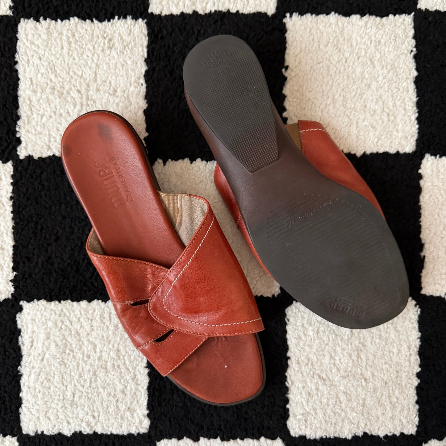 vintage whimsical 90s y2k mule sandals