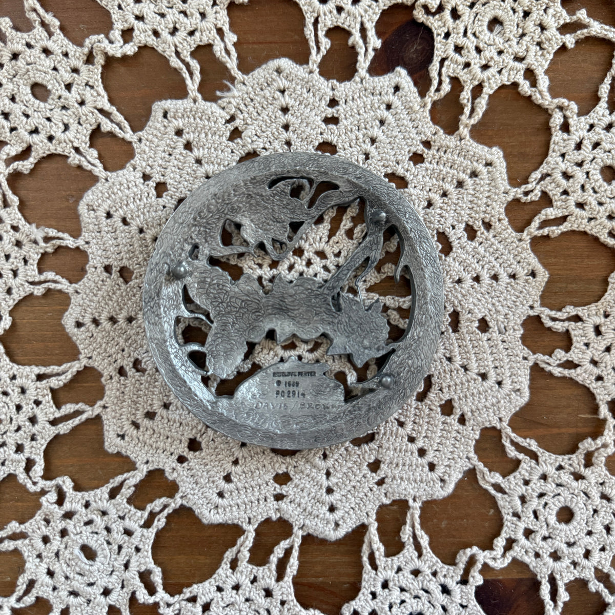 unique vintage whimsical trinket collectable jar lid