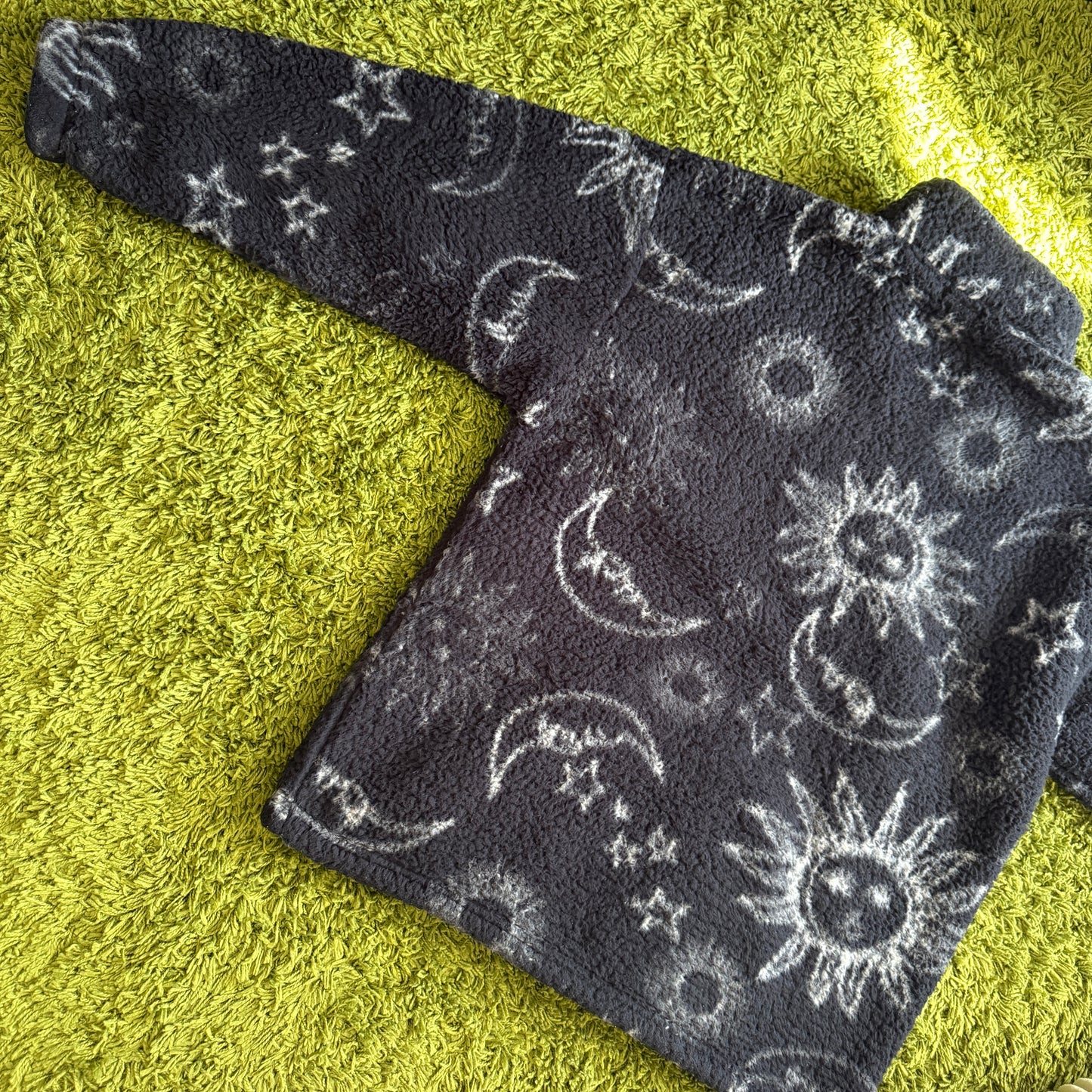 unique vintage whimsy celestial 90s y2k EARTHBOUND cardigan sweater