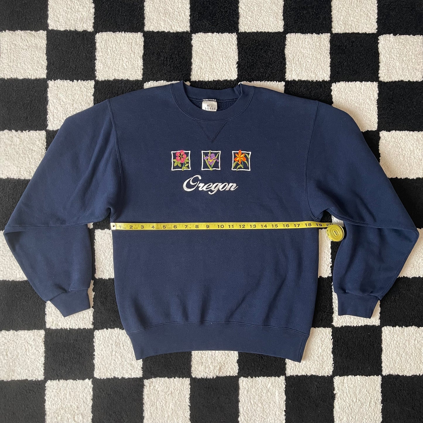 unique vintage whimsy 90s y2k embroidered pullover sweatshirt