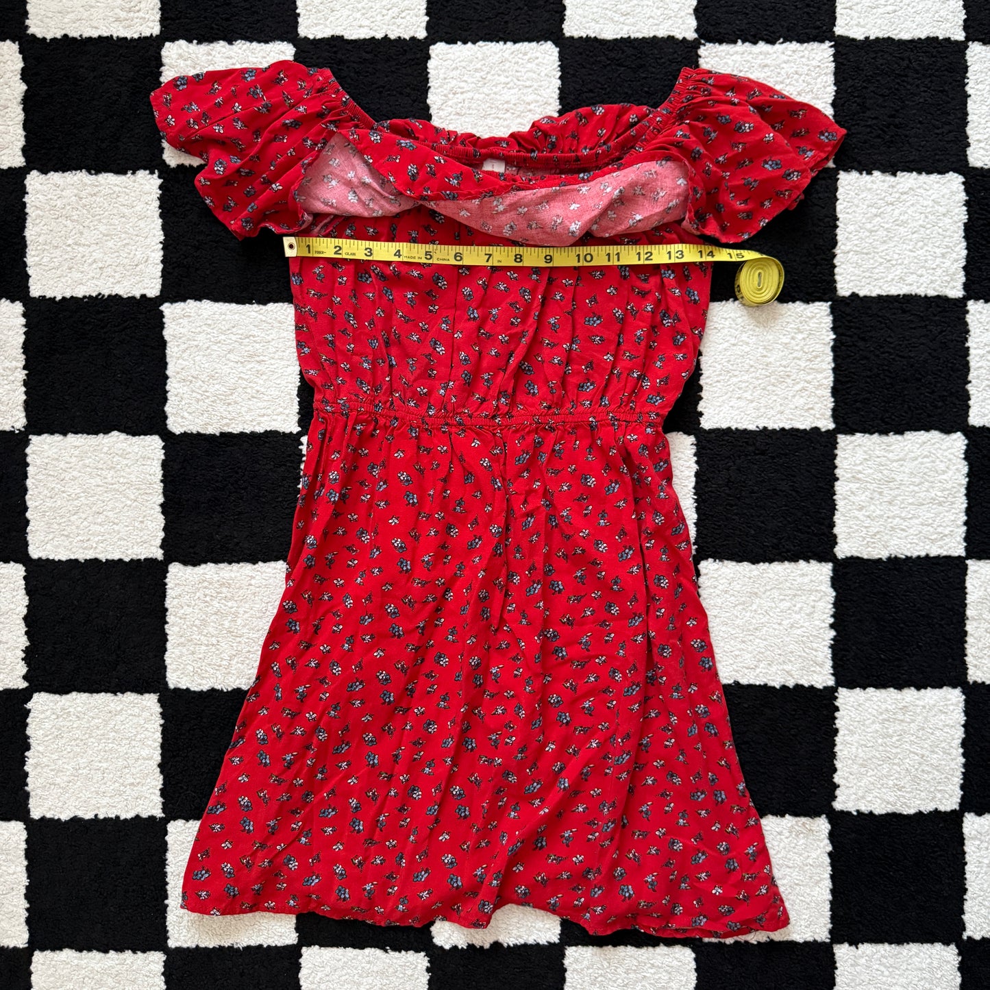 unique vintage whimsy 90s y2k NO BOUNDARIES mini dress