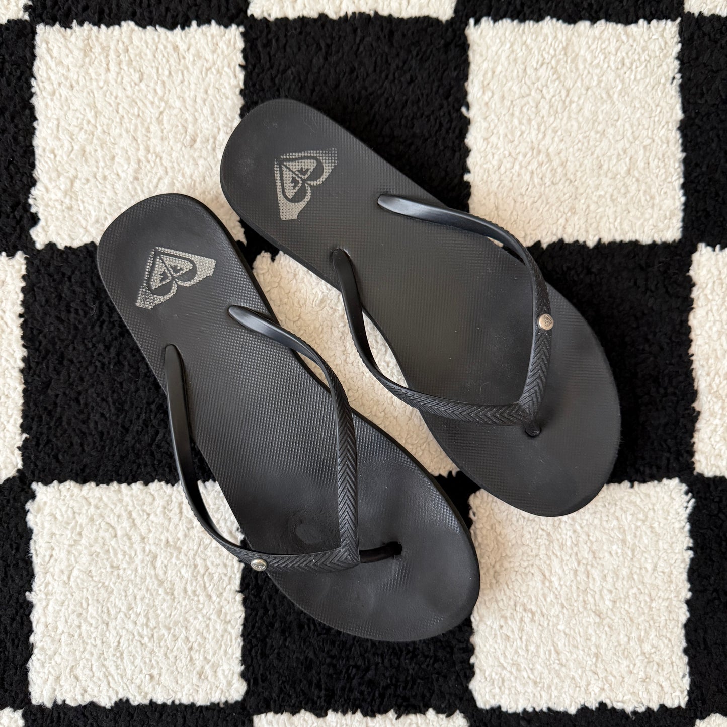 vintage whimsical 90s y2k ROXY sandals