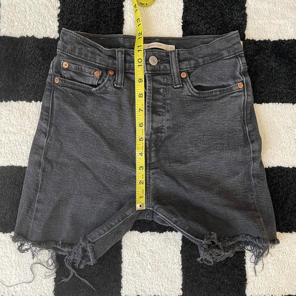 Levi’s bermuda shorts