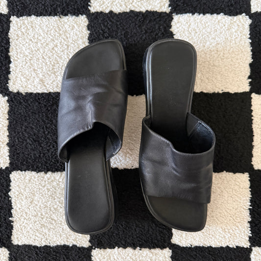 unique vintage whimsical 90s y2k chunky mule sandals
