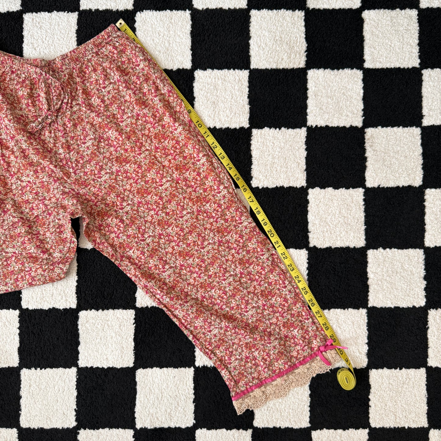 unique vintage whimsy 90s SLEEP SENSE capri lounge pants