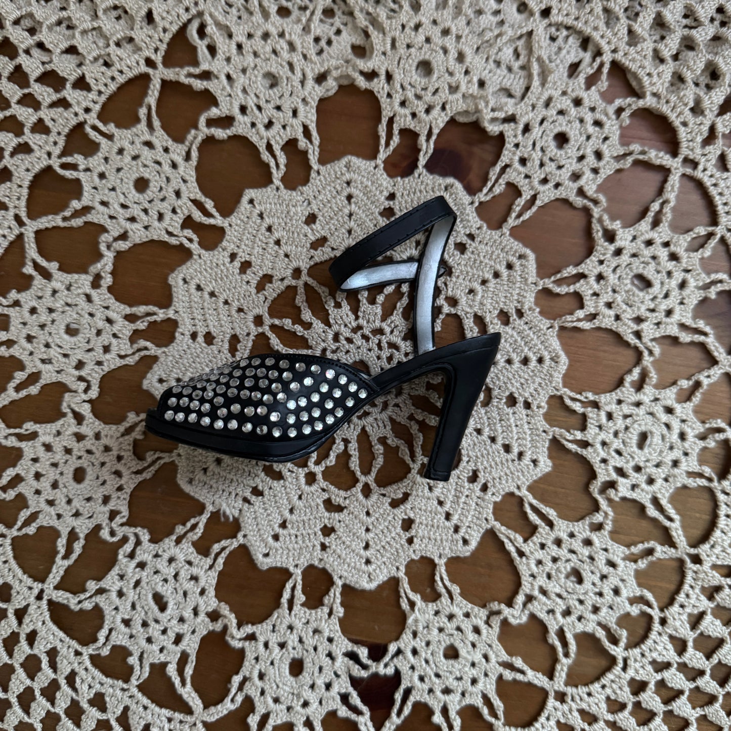 whimsical high heel trinket collectable