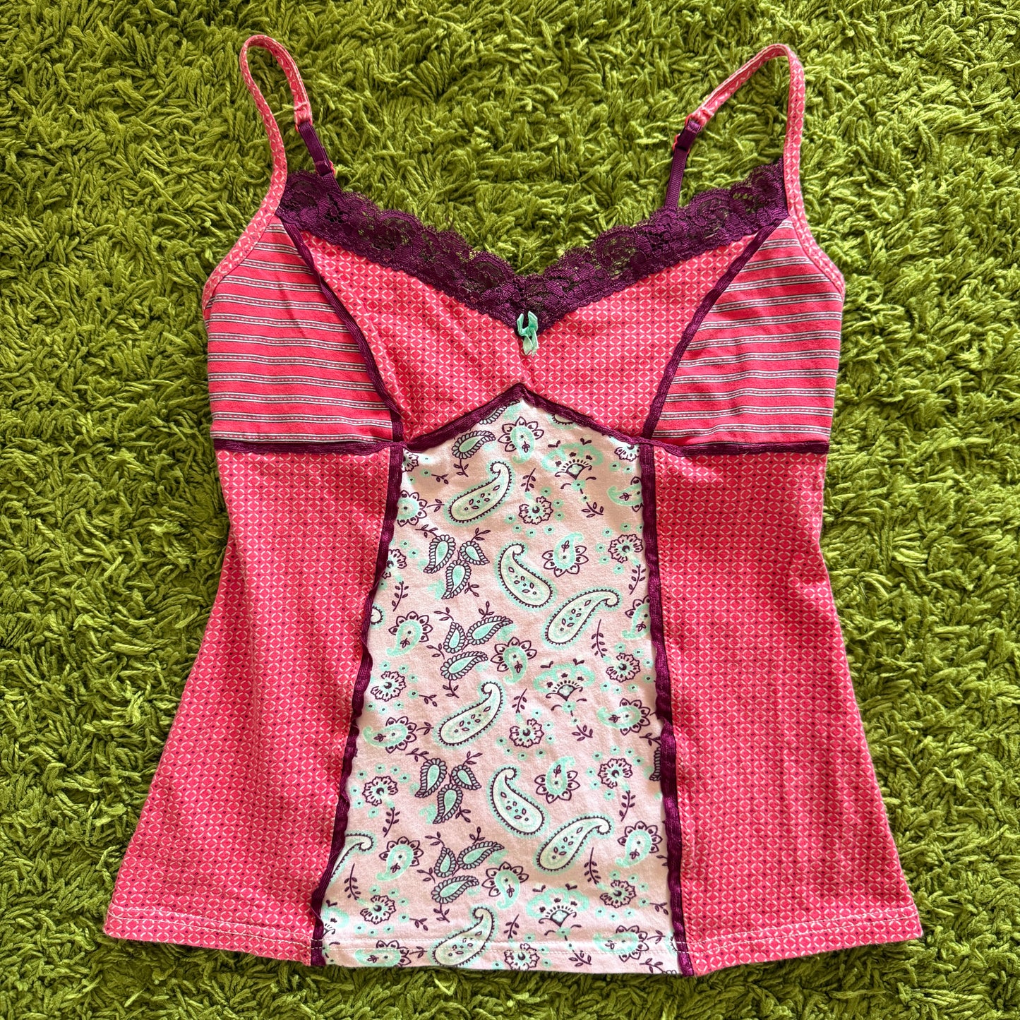 unique vintage whimsical 90s y2k cami top