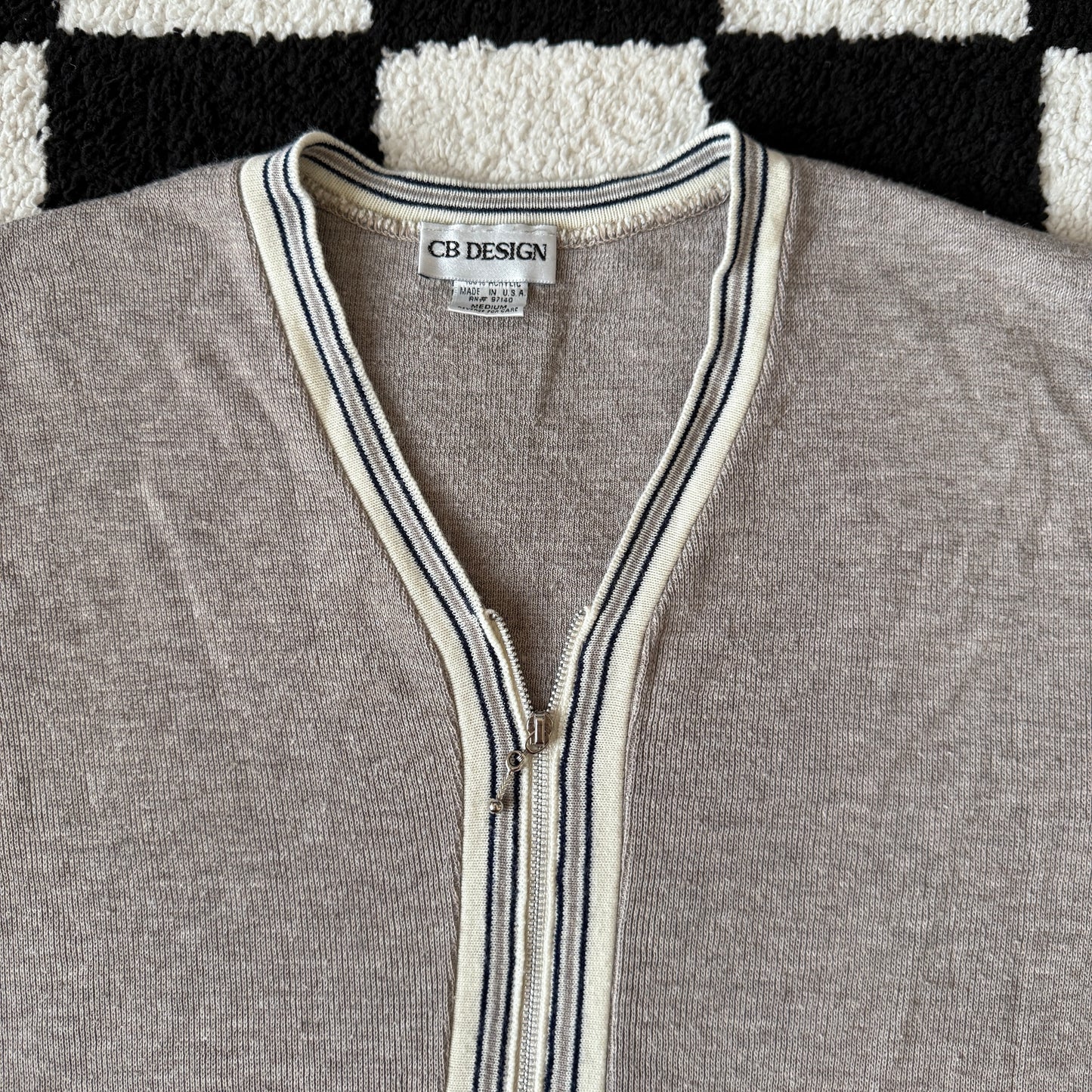 vintage whimsy 90s y2k knit cardigan sweater
