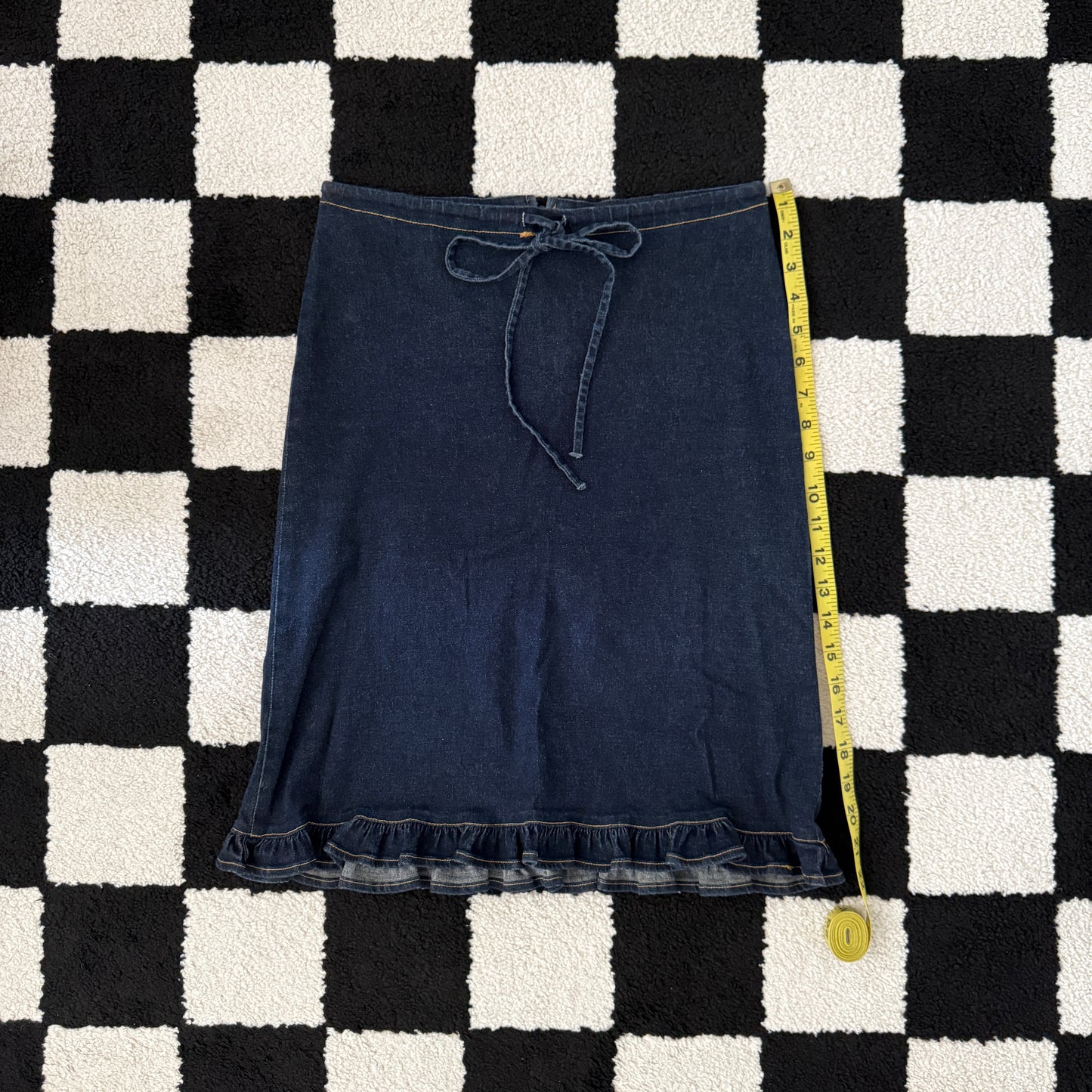 unique vintage whimsical 90s y2k FOREVER 21 midi skirt