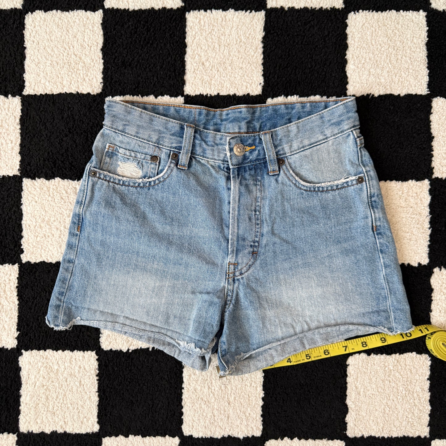 vintage whimsy 90s y2k denim shorts