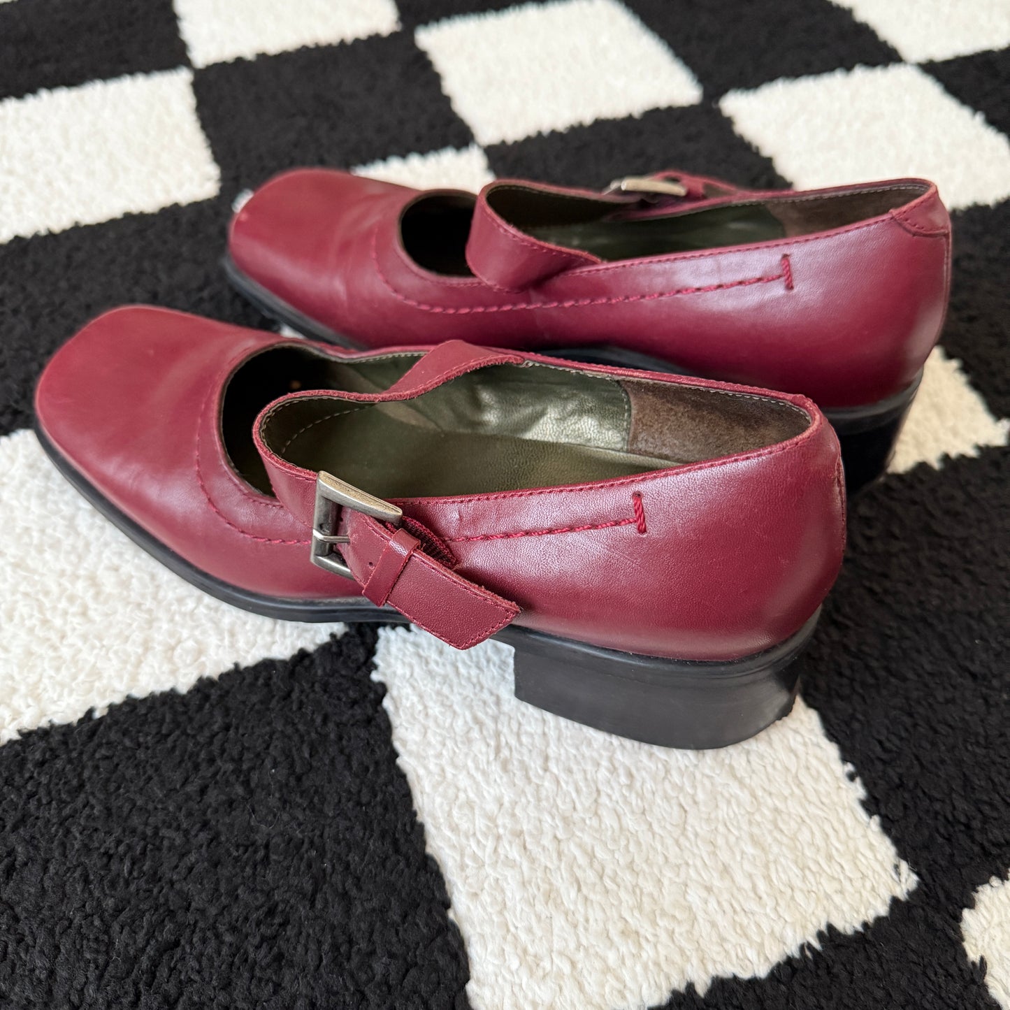 vintage whimsy 90s y2k DANELLE chunky mary janes